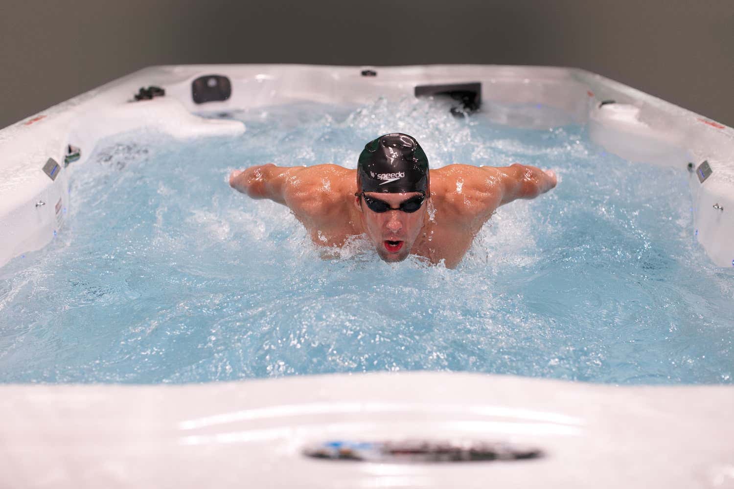 michael phelps spas